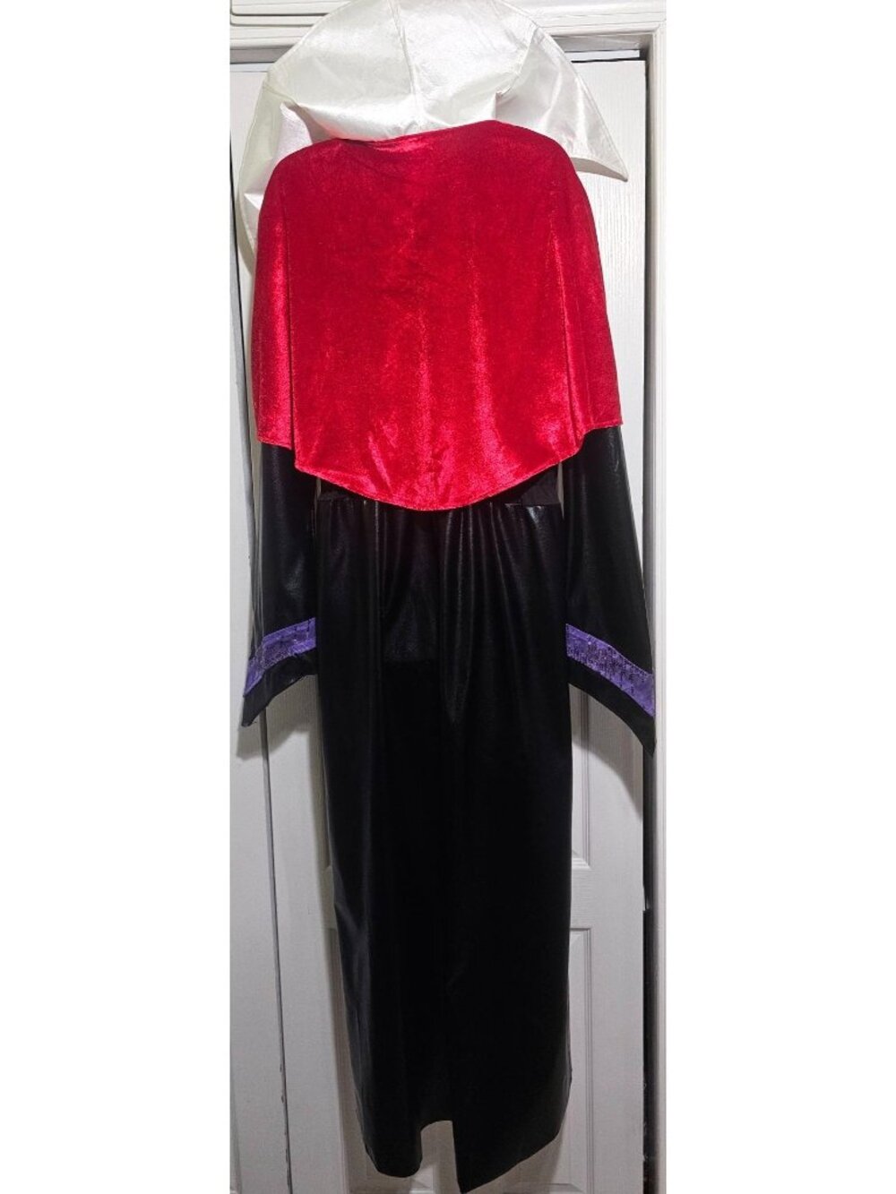 Evil Queen Adult Costume Disney Villains Snow White Disguise Dress Crown Women's - Picture 6 of 7